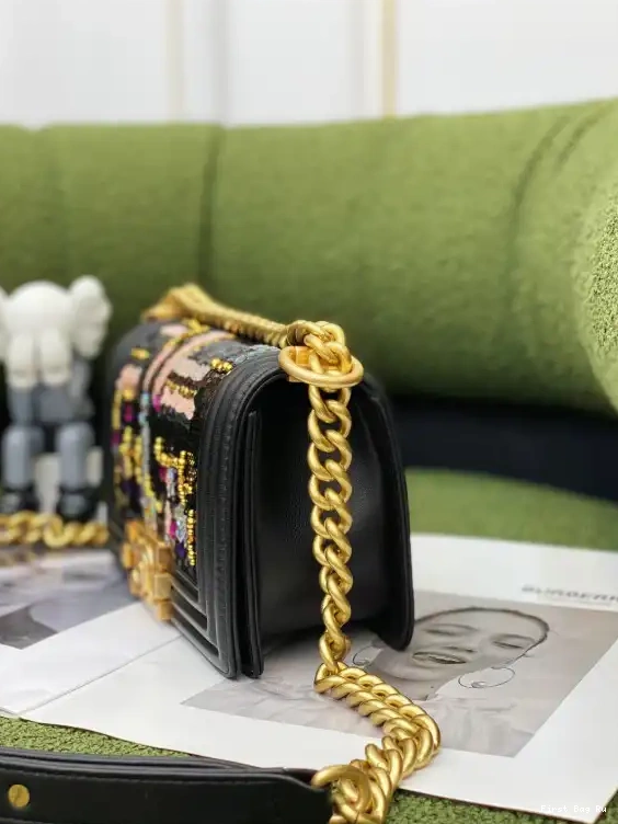 First Bag Ru BOY BAG 20CM CHANEL 0521